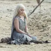 Emilia Clarke голая #1490