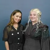 Emilia Clarke голая #1514