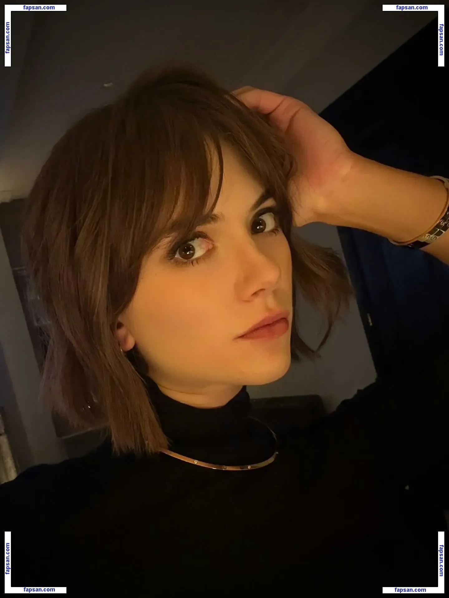 Emilia Jones голая фото #0167 с Онлифанс