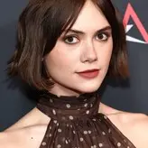 Emilia Jones голая #0158