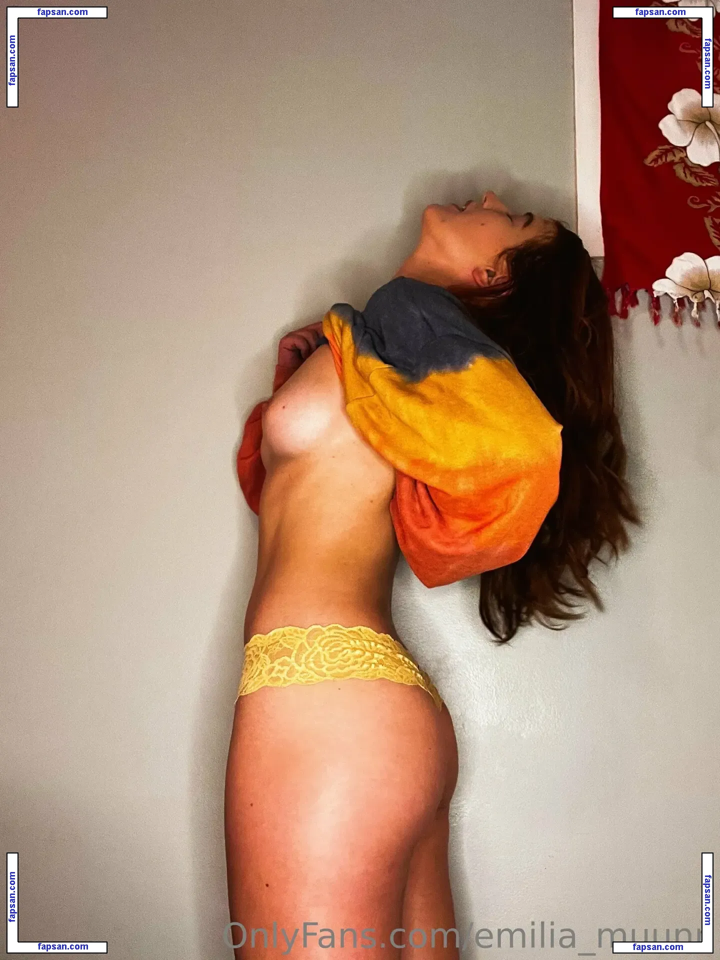 emilia_muunn nude photo #0026 from OnlyFans