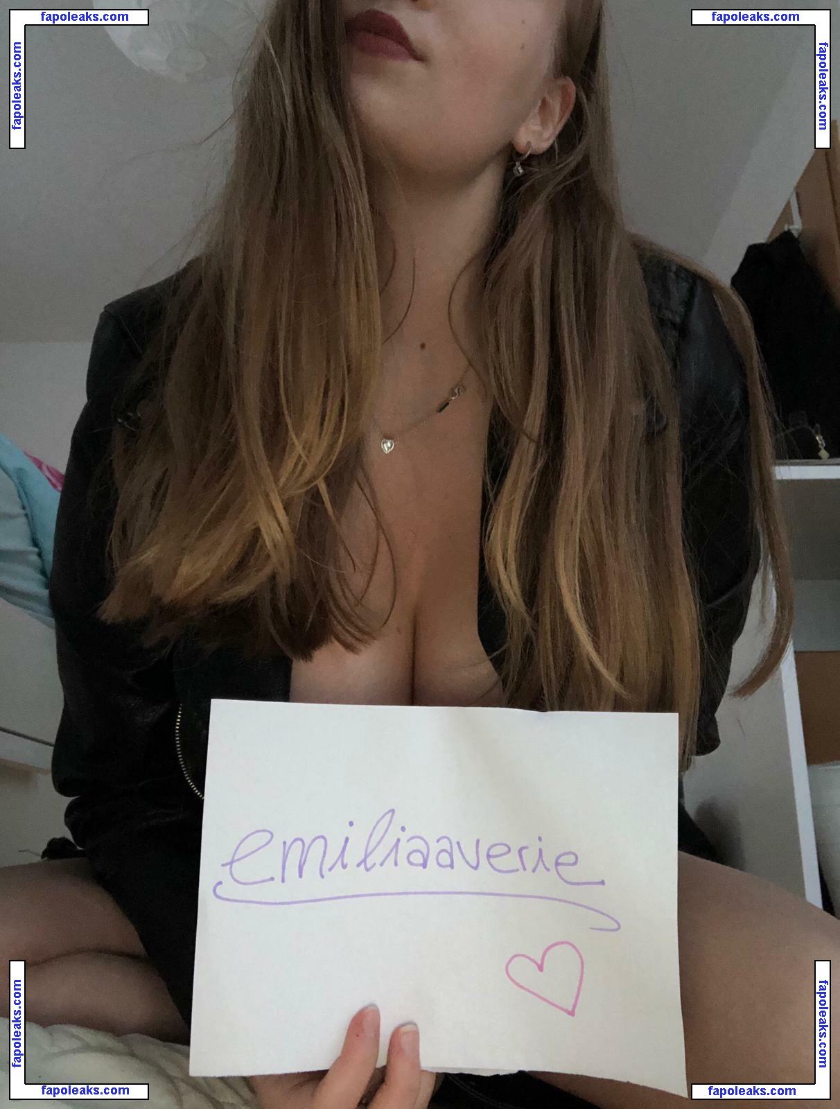 Emilia / Emmadorable / Emmia / emiliaaa nude photo #0044 from OnlyFans