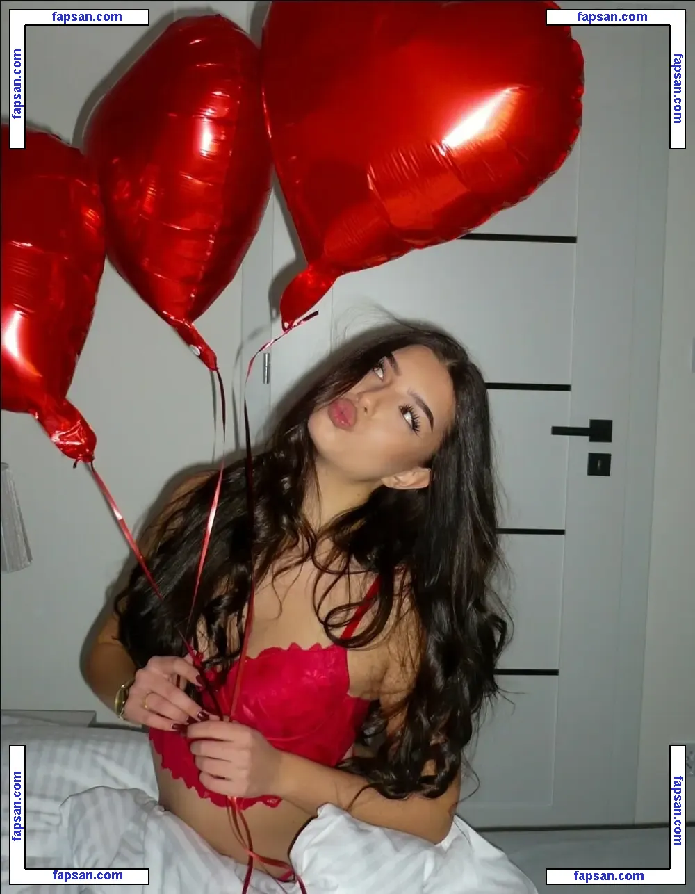 Emilia Wegrzynek nude photo #0011 from OnlyFans