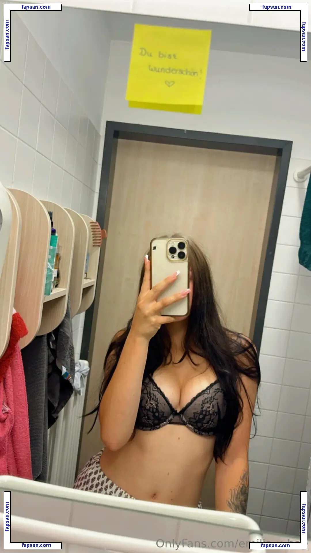 emilia-x-bae nude photo #0010 from OnlyFans