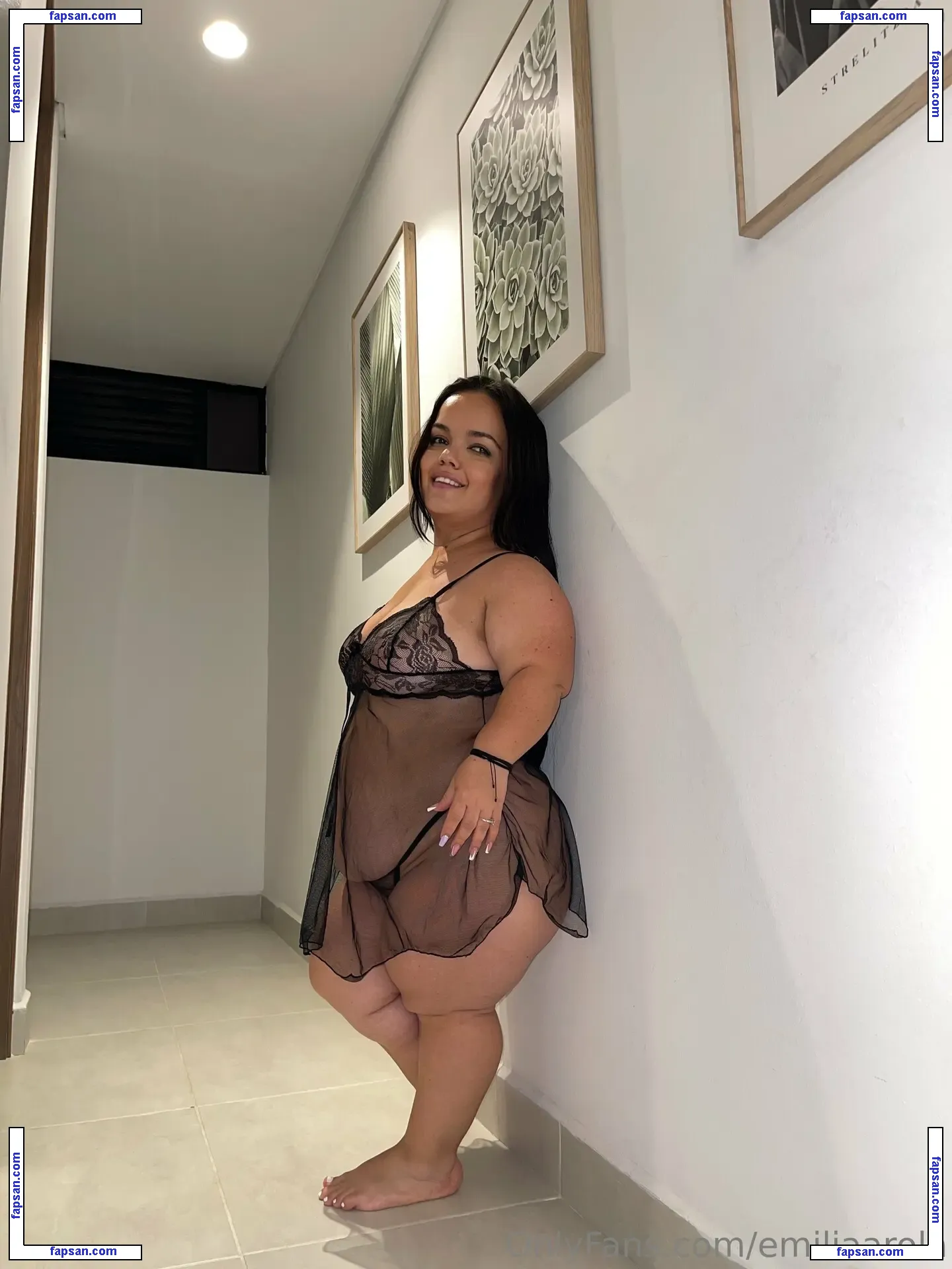 emiliaarola nude photo #0093 from OnlyFans