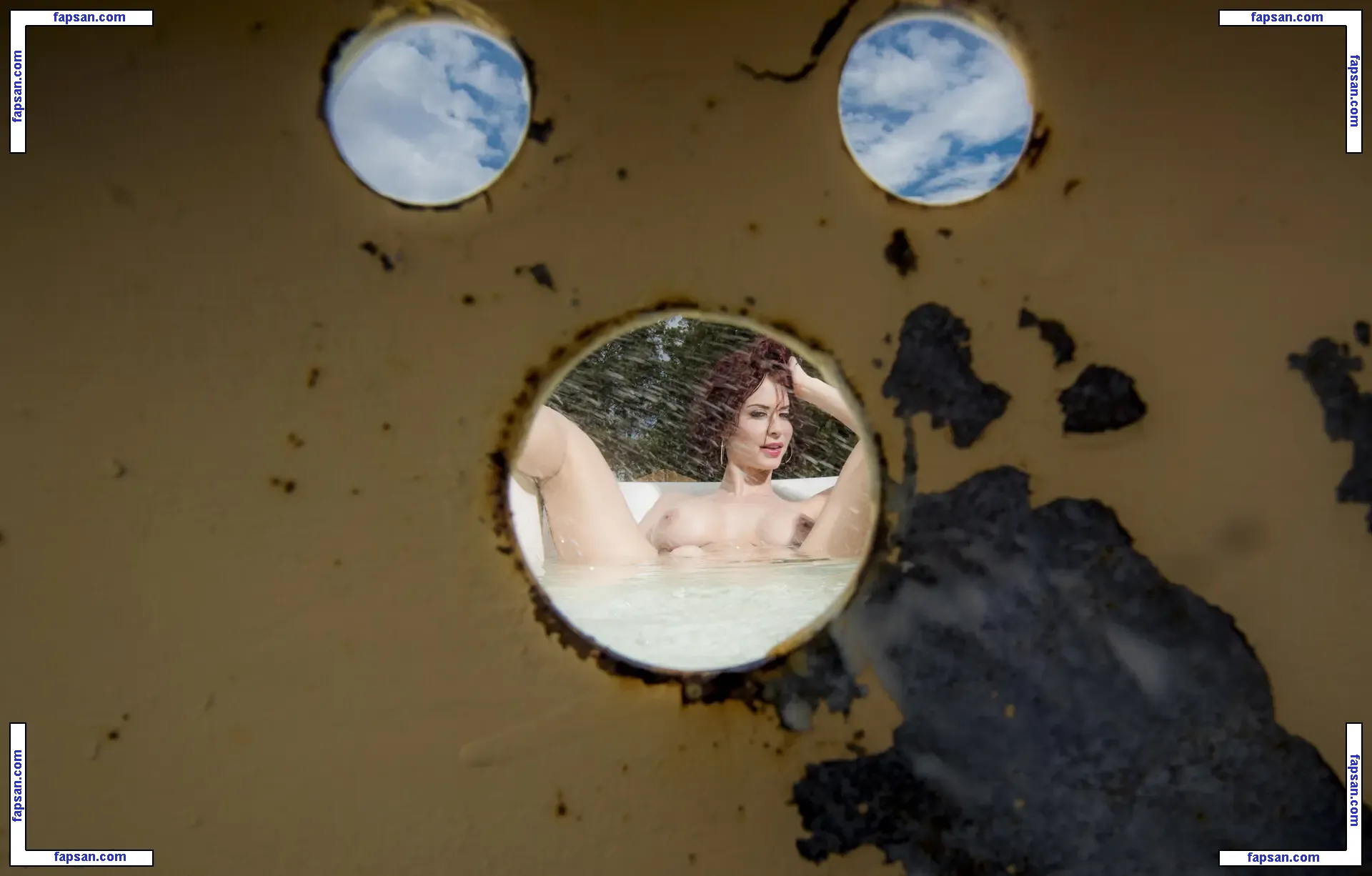 Emily Addison голая фото #0336 с Онлифанс