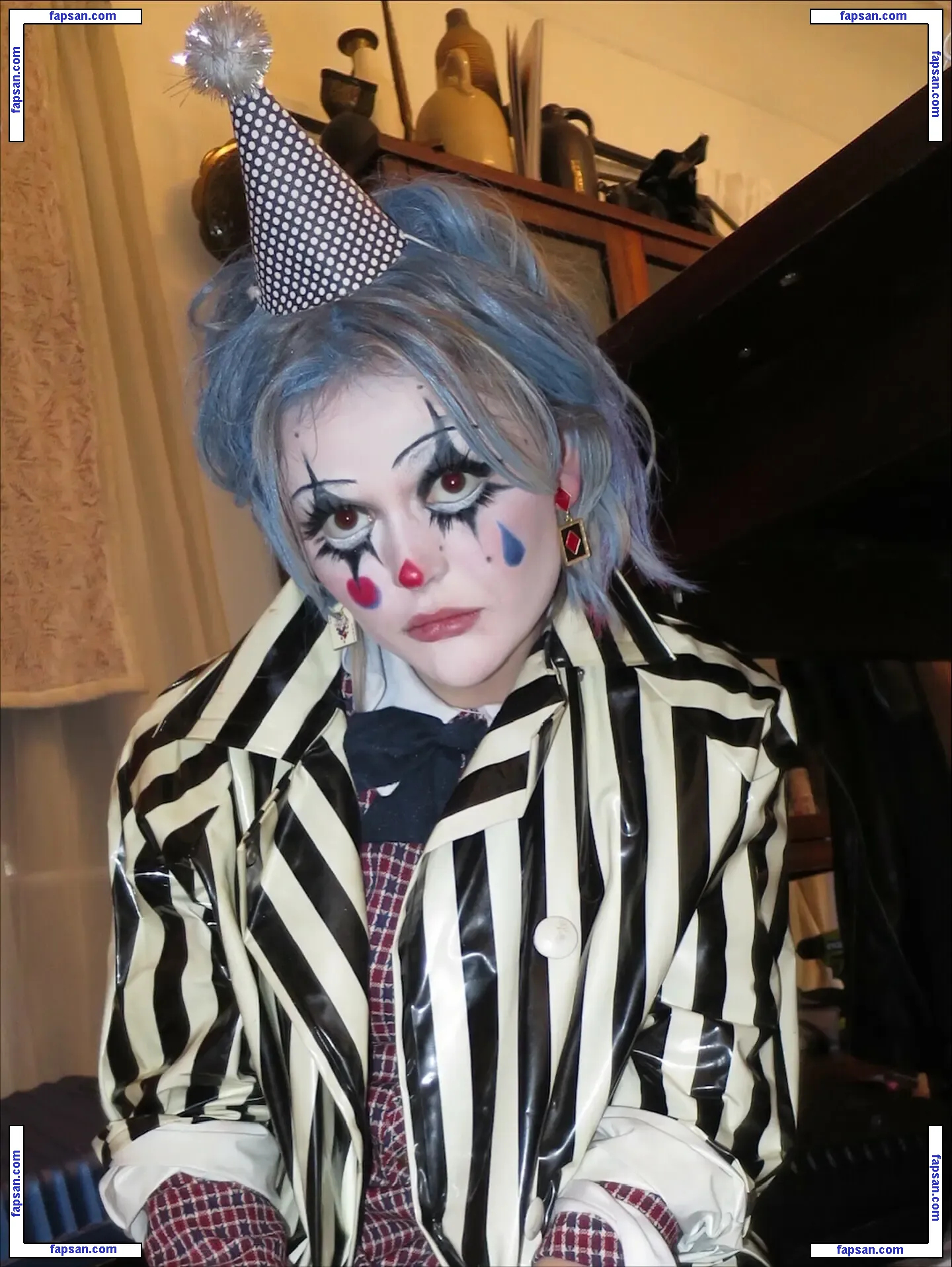 Emily Alyn Lind nude photo #0141 from OnlyFans