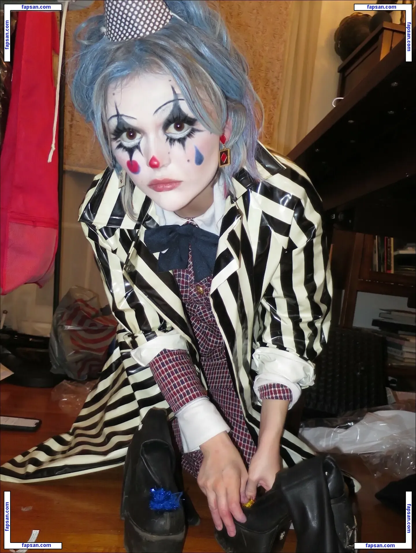 Emily Alyn Lind nude photo #0145 from OnlyFans