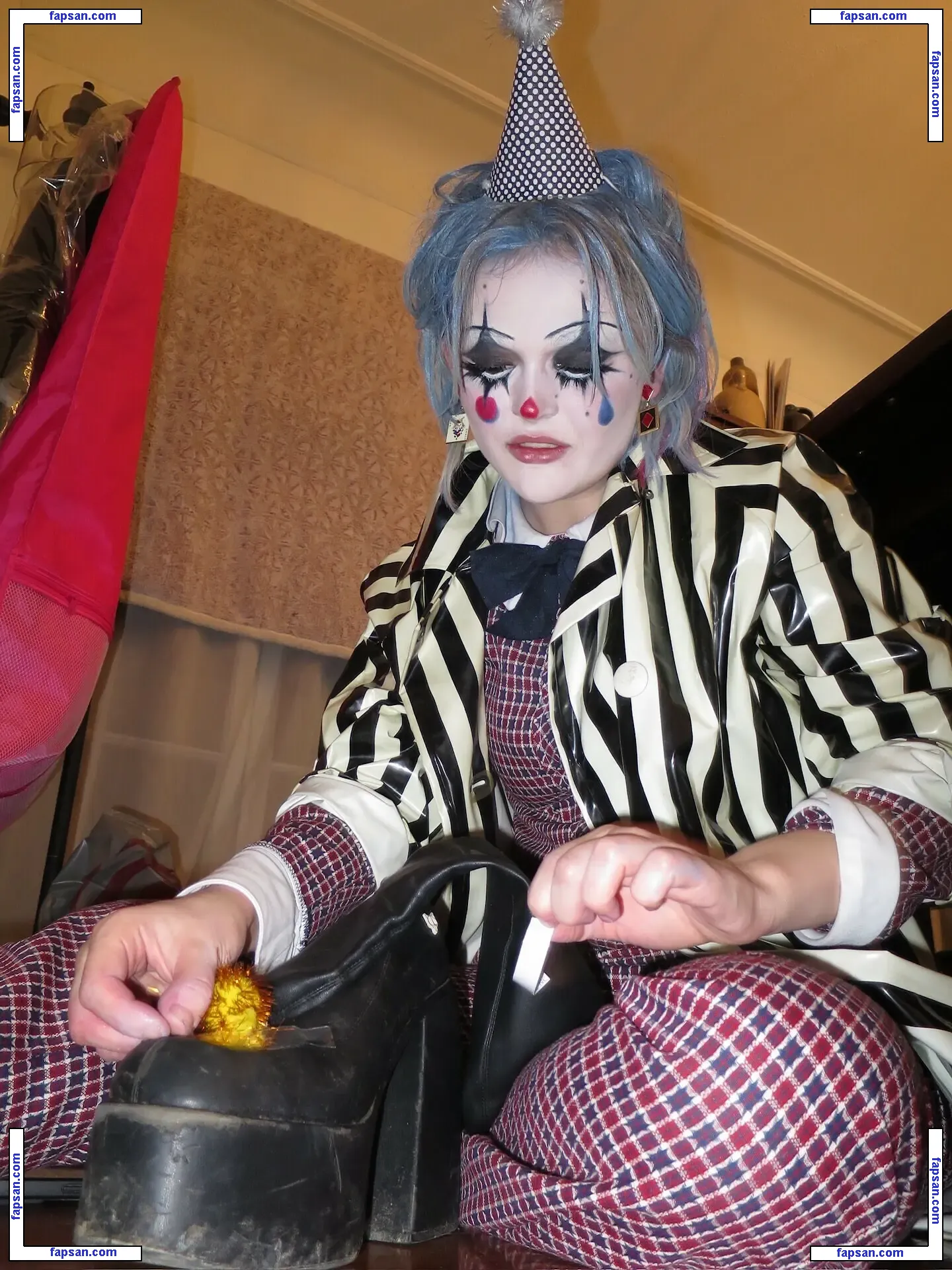 Emily Alyn Lind nude photo #0146 from OnlyFans