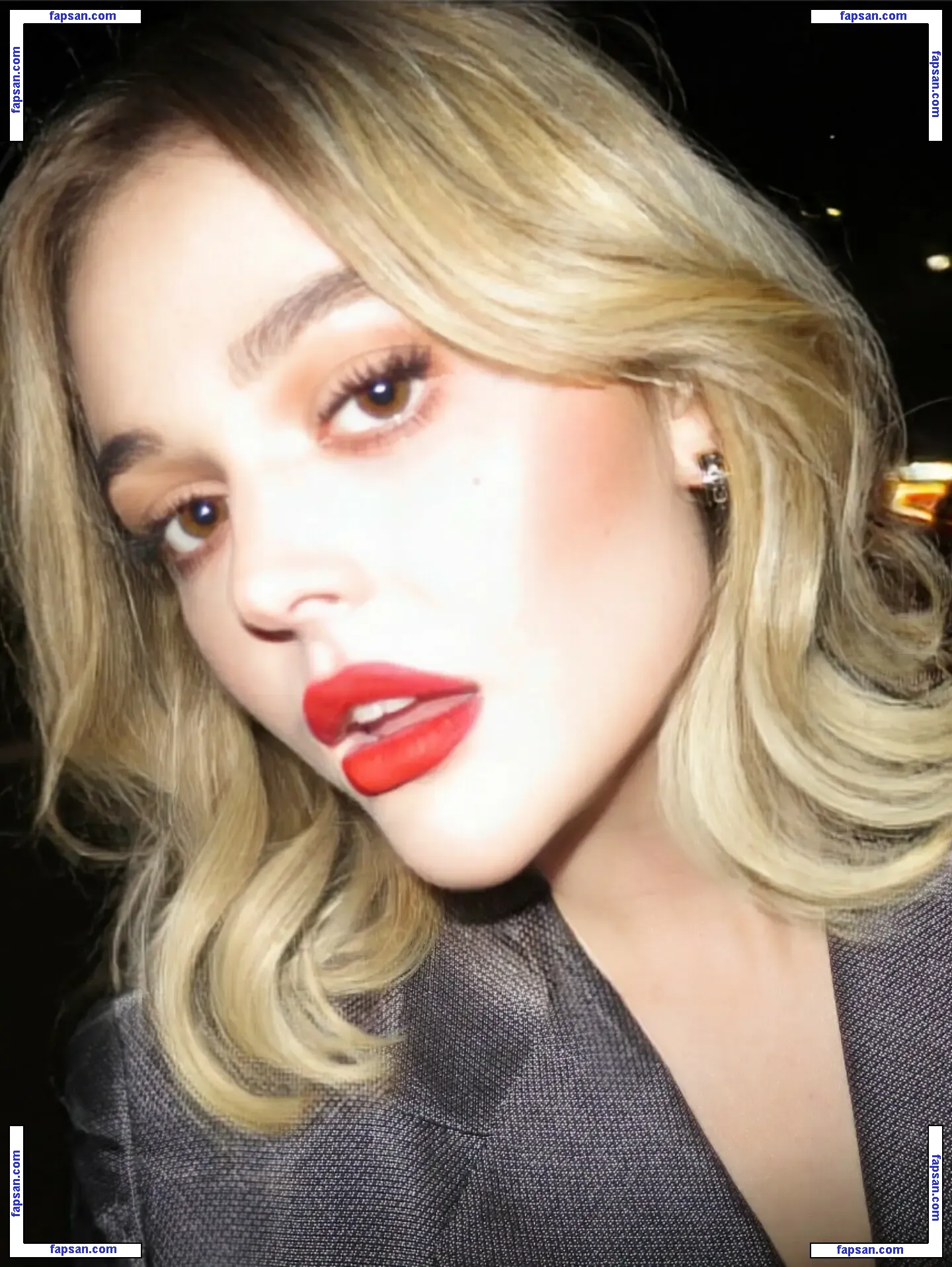 Emily Alyn Lind голая фото #0172 с Онлифанс