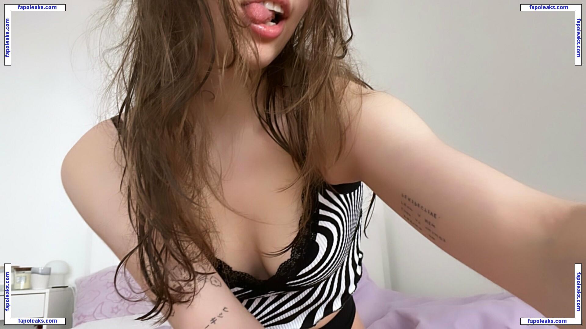 Emily Asmr / cherryemyy / emilysmilla nude photo #0047 from OnlyFans