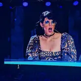 Emily Axford nude #0021