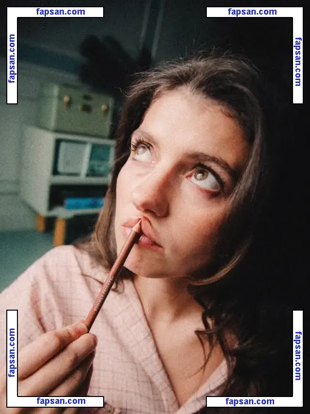 Emily Bader nude photo #0007 from OnlyFans