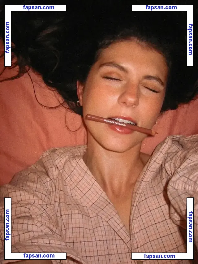 Emily Bader nude photo #0008 from OnlyFans