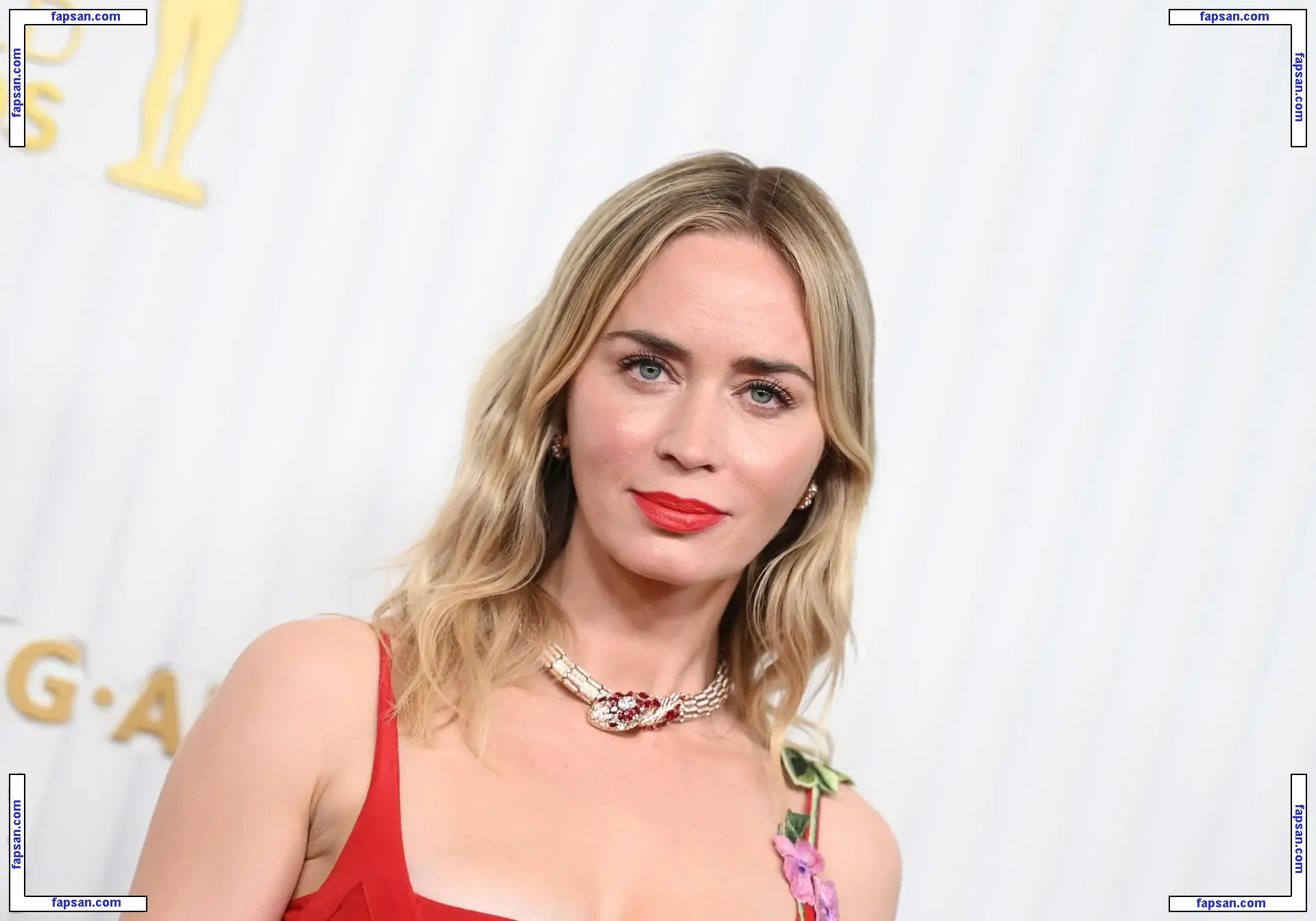 Emily Blunt nude photo #0189 from OnlyFans