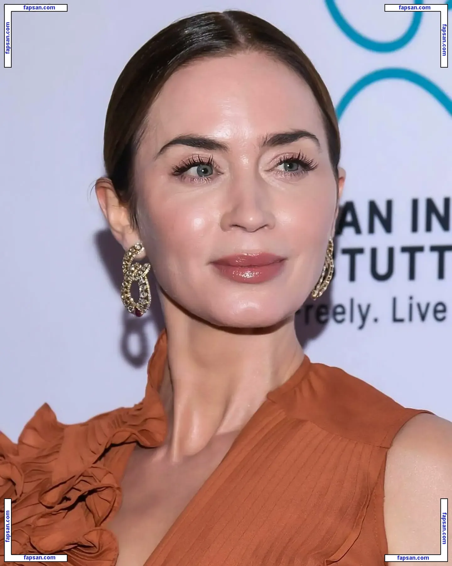Emily Blunt голая фото #0428 с Онлифанс