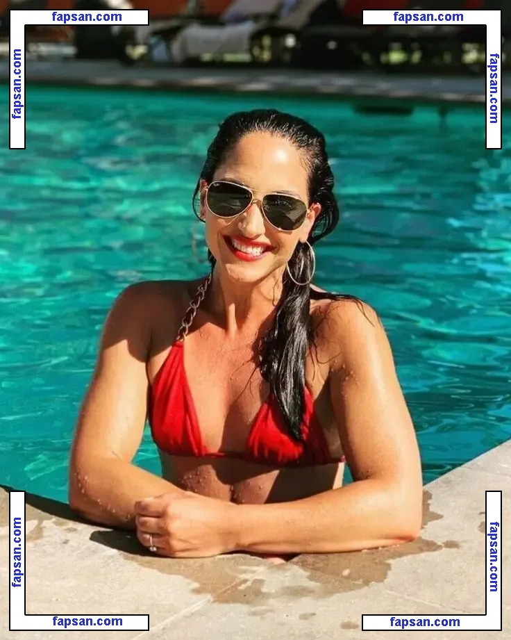 Emily Compagno голая фото #0002 с Онлифанс