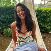 Emily Compagno голая #0001