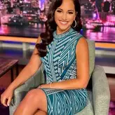 Emily Compagno голая #0005