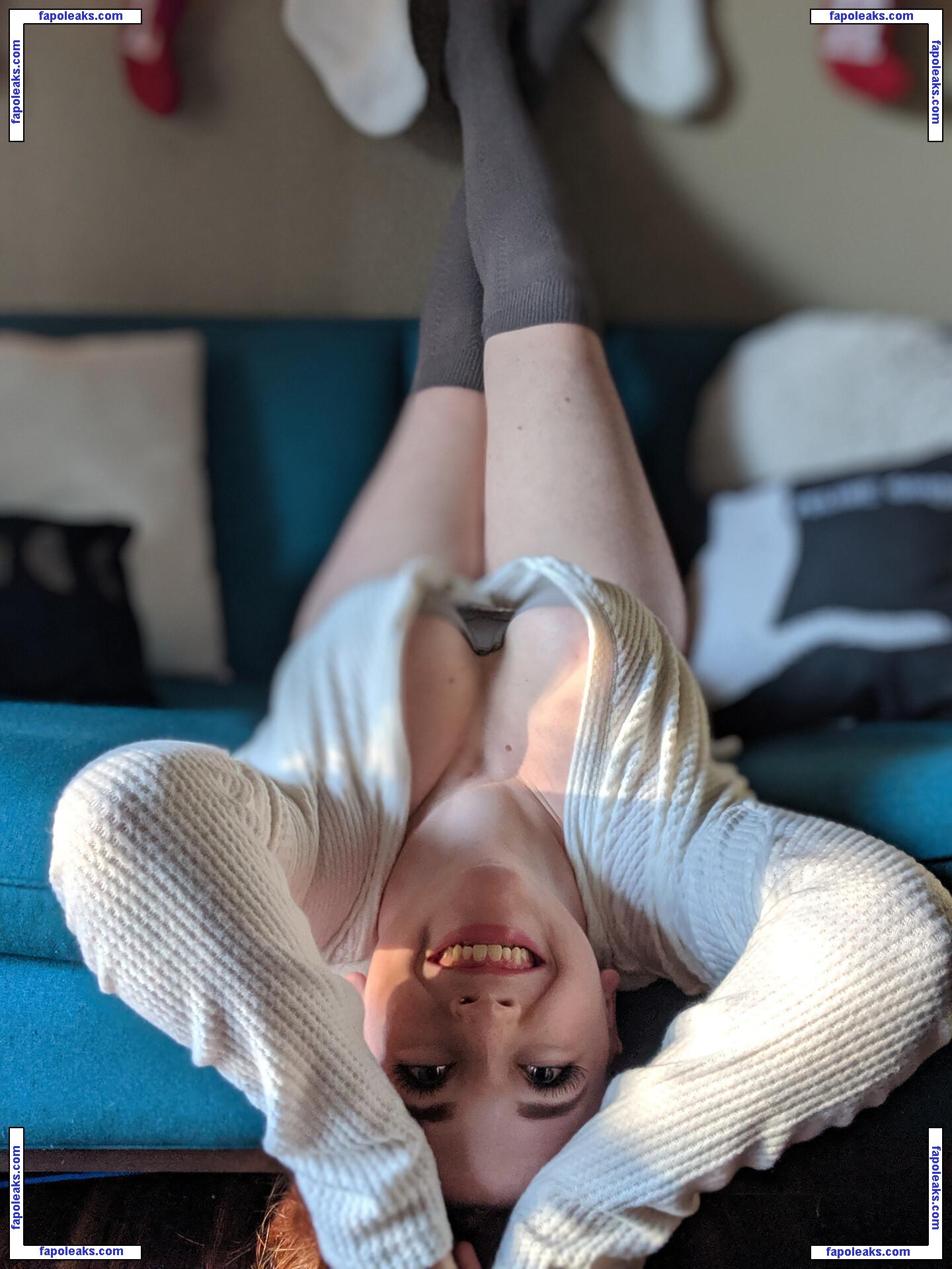 Emily Fox / emilyxof / foxtasmo / shy.fox / soshy.fox nude photo #0001 from OnlyFans