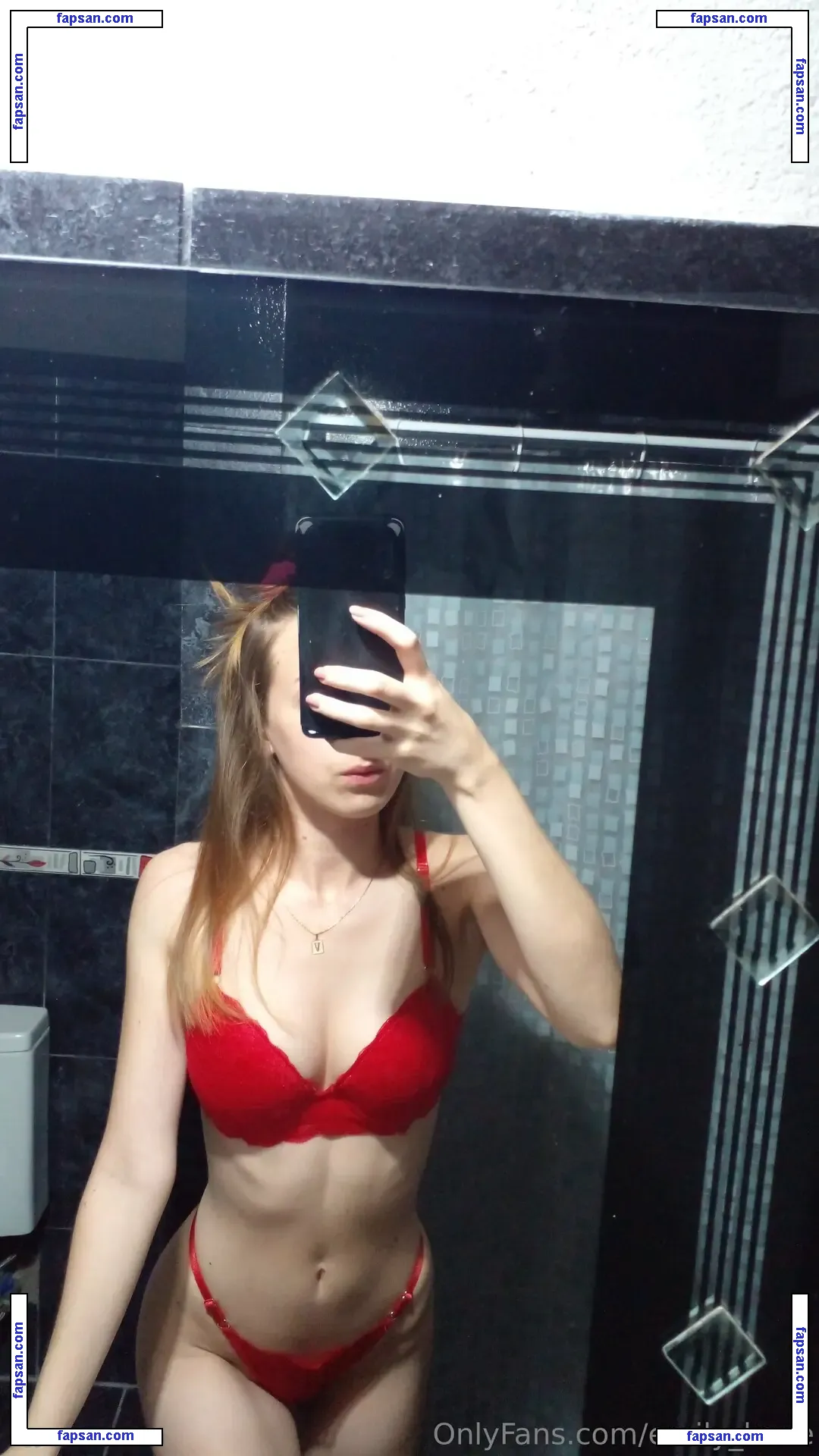 emily_kane nude photo #0043 from OnlyFans