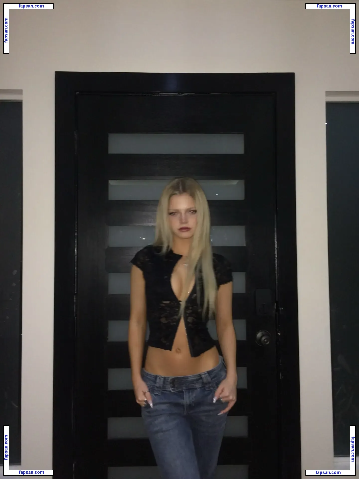 Emily Kelavos nude photo #0006 from OnlyFans