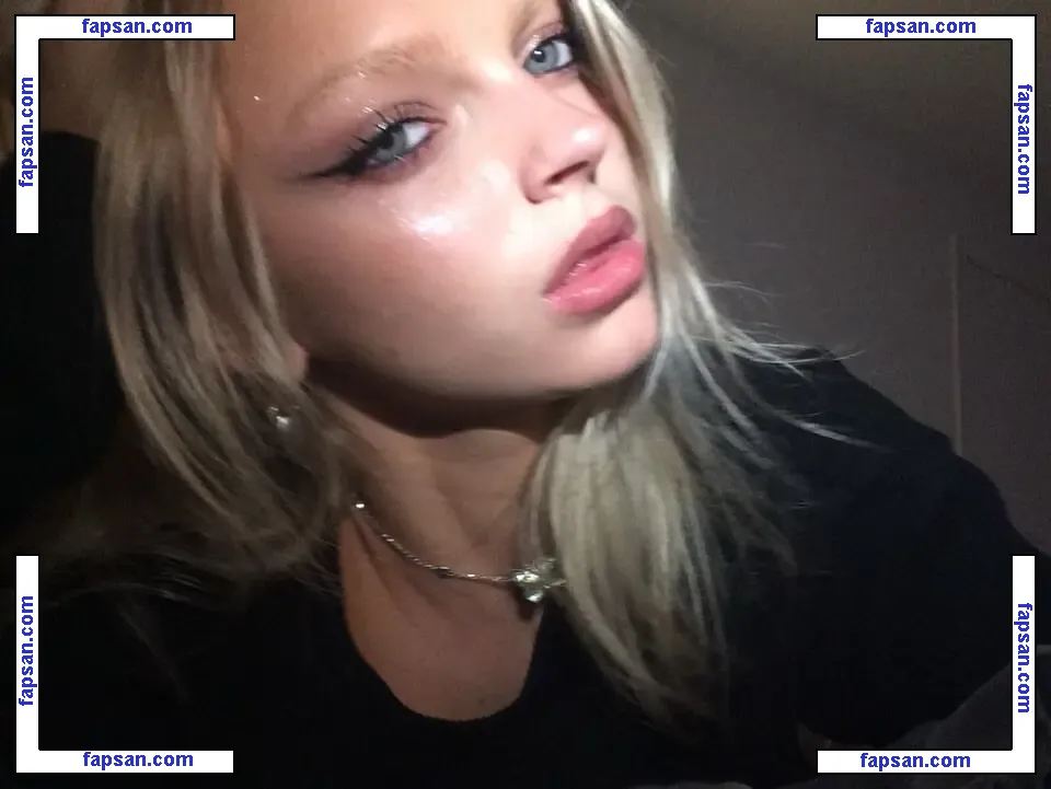 Emily Kelavos nude photo #0020 from OnlyFans