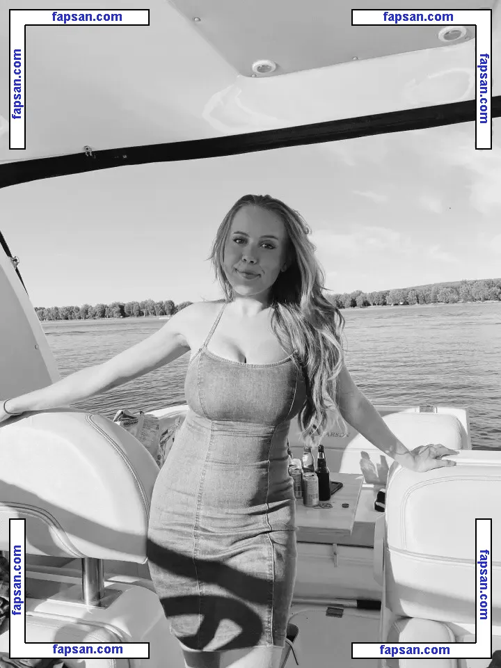 Emily Kyte nude photo #0007 from OnlyFans