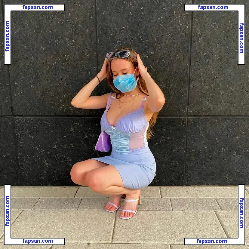 Emily Kyte nude photo #0024 from OnlyFans