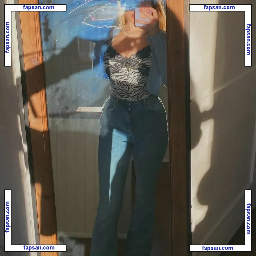 Emily Kyte nude photo #0029 from OnlyFans