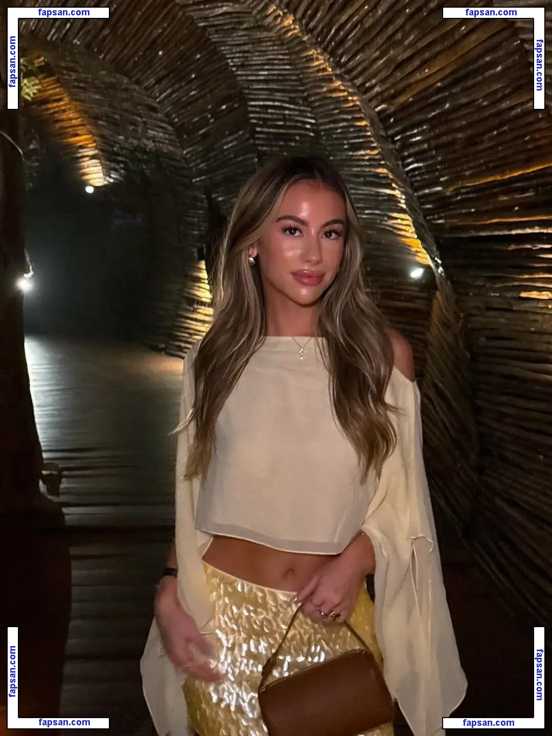 Emily Landon голая фото #0011 с Онлифанс