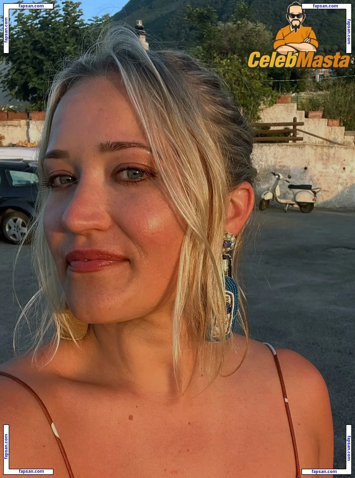 Emily Os nude photo #0012 from OnlyFans