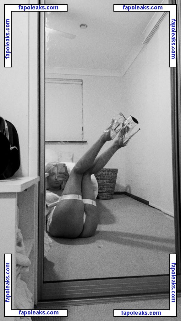 Emily Paul / __emilypaull__ / emilypaullofficial nude photo #0014 from OnlyFans