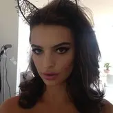 Emily Ratajkowski голая #0052