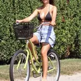 Emily Ratajkowski голая #9182
