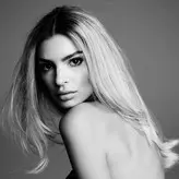 Emily Ratajkowski голая #9416