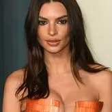 Emily Ratajkowski голая #11287