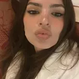 Emily Ratajkowski голая #11955