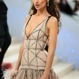 Emily Ratajkowski голая #13421