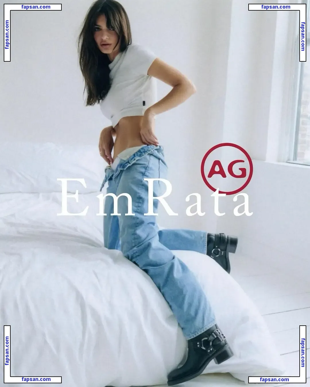 Emily Ratajkowski голая фото #15594 с Онлифанс