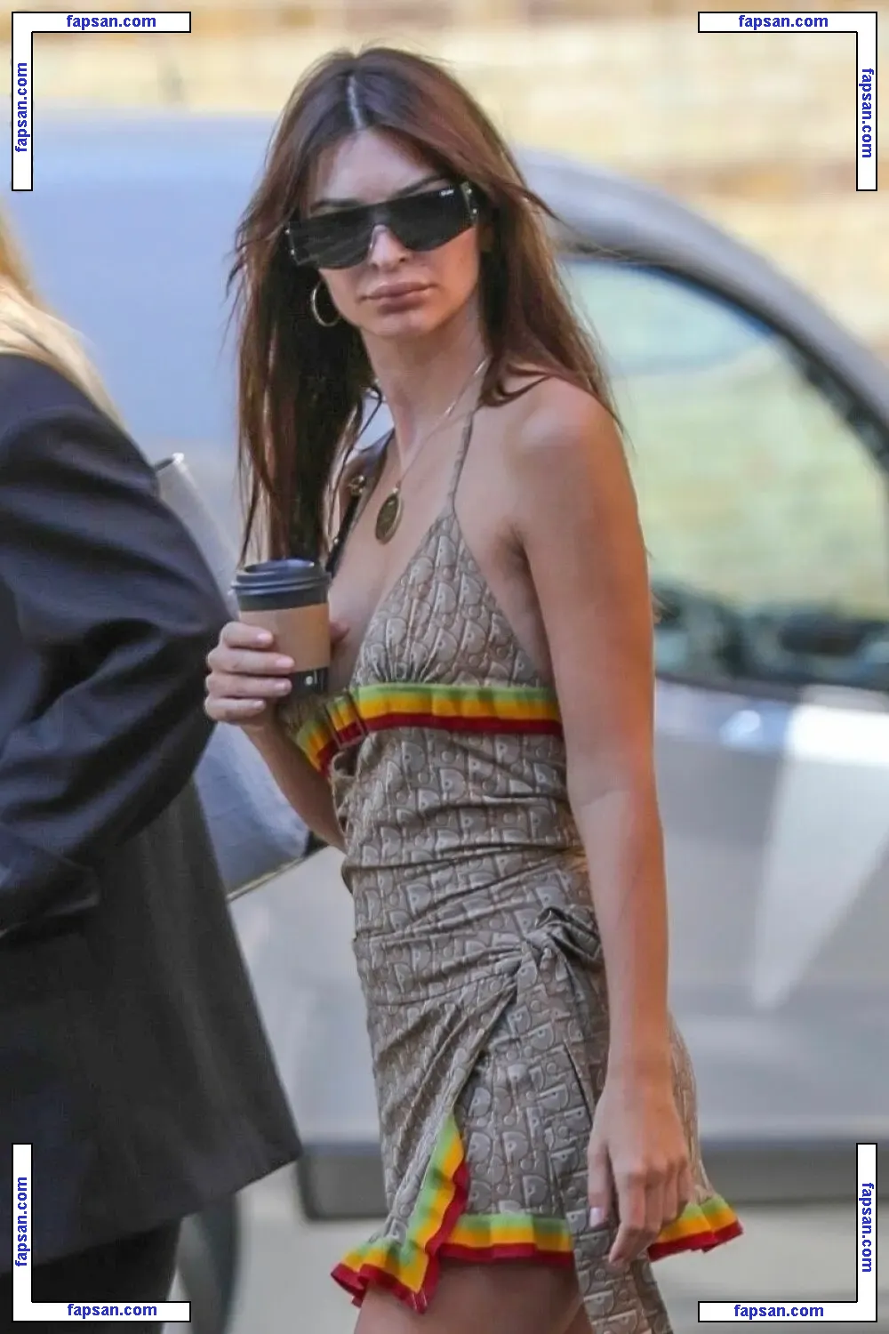 Emily Ratajkowski nude photo #15991 from OnlyFans