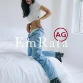 Emily Ratajkowski голая #15594