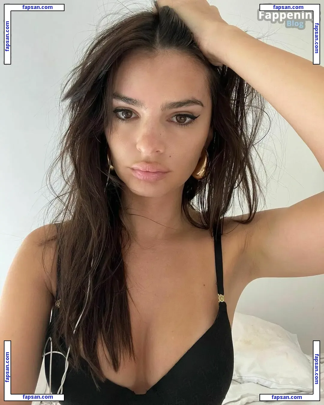 Emily Ratajkowski nude photo #16413 from OnlyFans