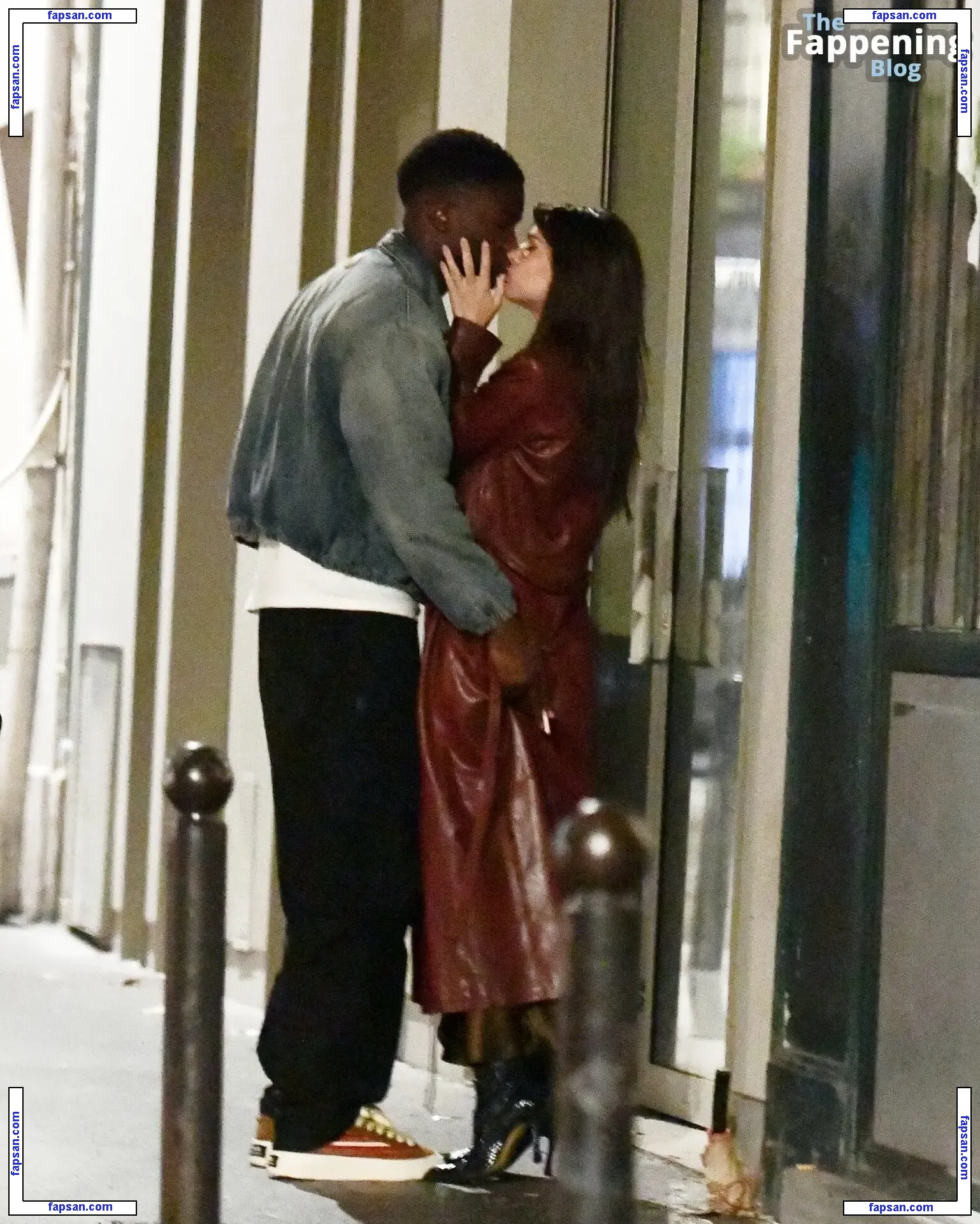Emily Ratajkowski nude photo #16431 from OnlyFans
