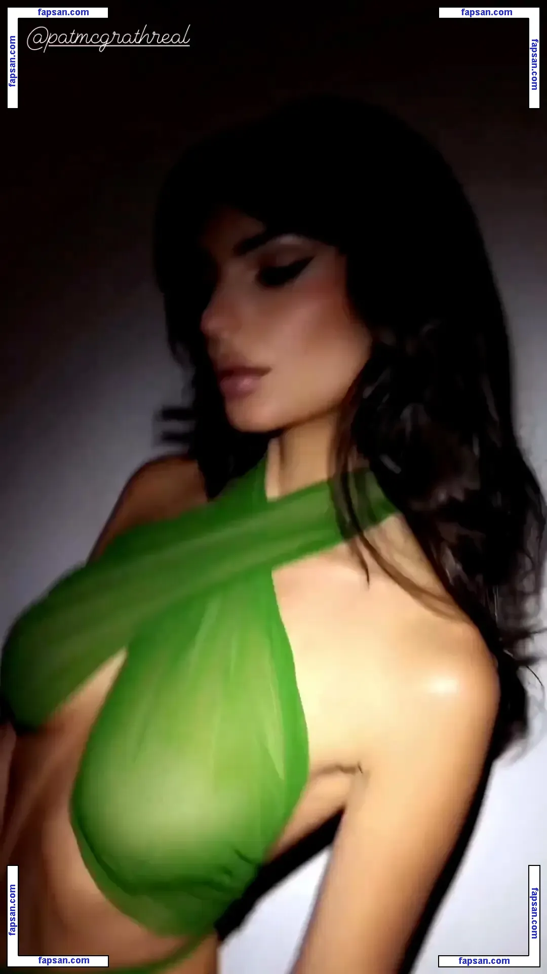 Emily Ratajkowski nude photo #16504 from OnlyFans