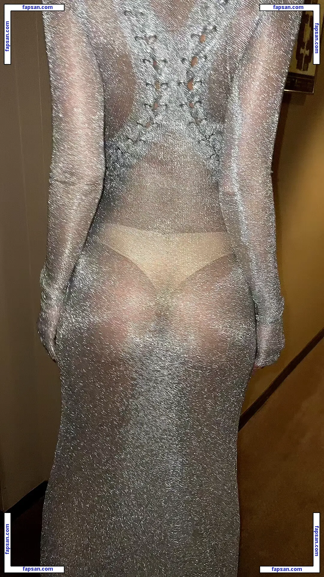 Emily Ratajkowski nude photo #16522 from OnlyFans