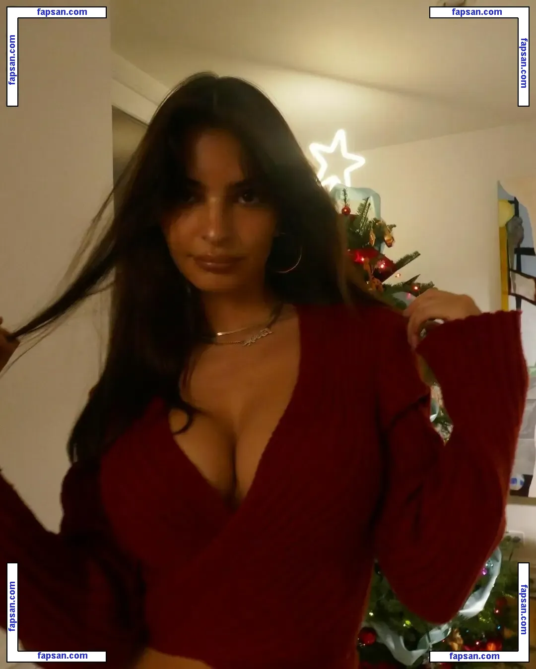 Emily Ratajkowski nude photo #16766 from OnlyFans
