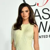 Emily Ratajkowski nude #16592