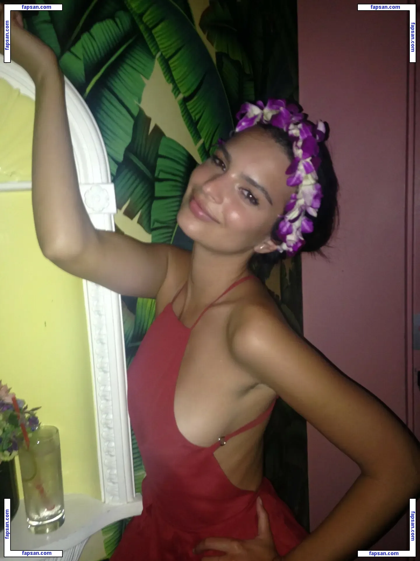 Emily Ratajkowski nude photo #17273 from OnlyFans