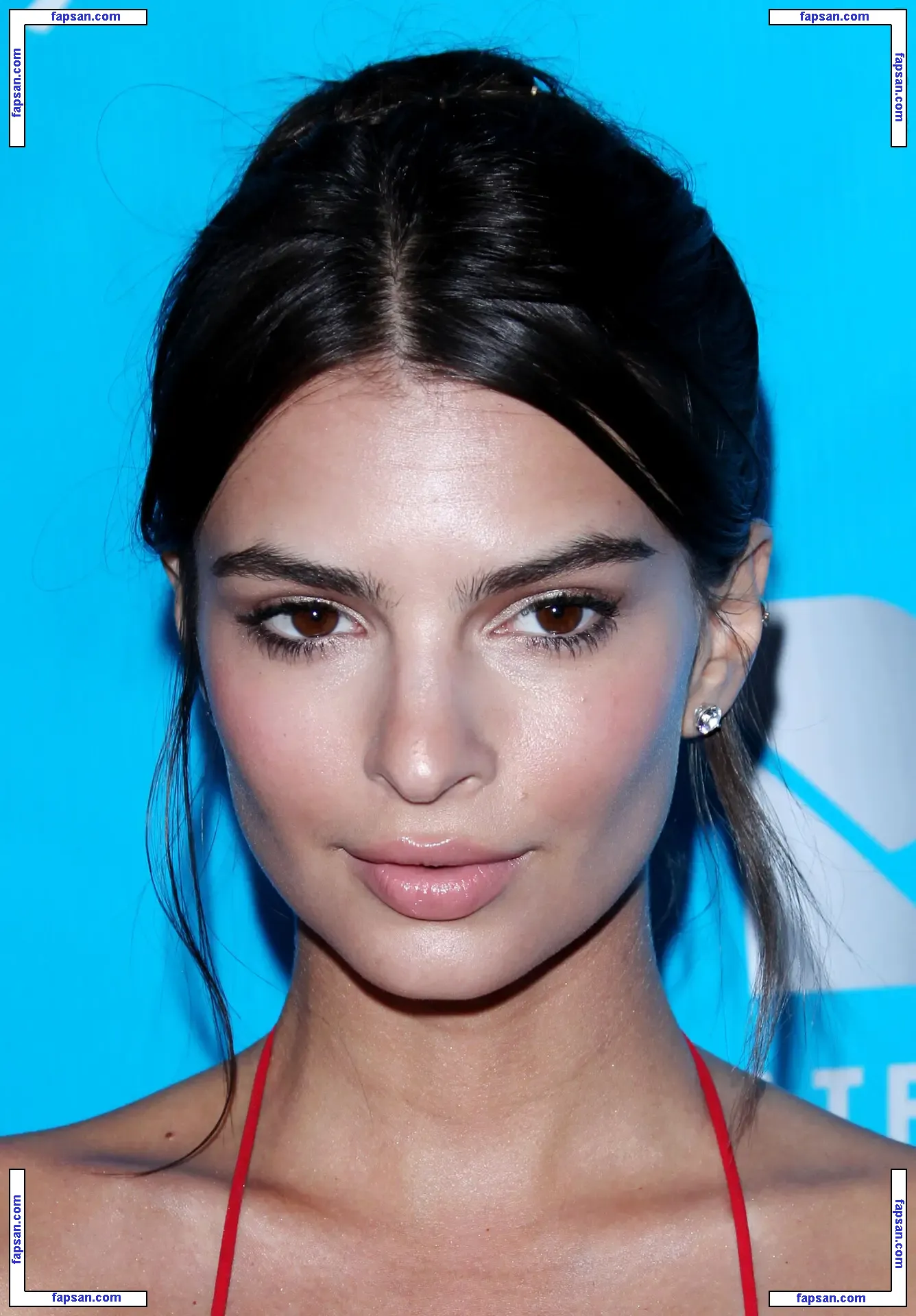 Emily Ratajkowski nude photo #17358 from OnlyFans